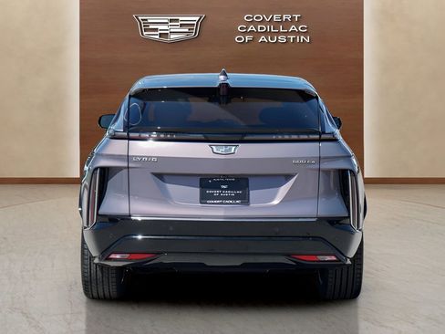 New 2026 Cadillac Lyriq Luxury w/ LPO, Floor Liner Package image 7