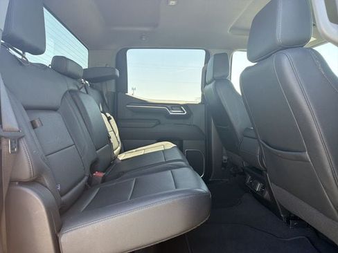 Used 2026 GMC Sierra 1500 SLT AWD/4WD image 12