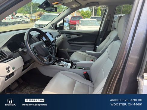 Used 2020 Honda Pilot Touring image 15