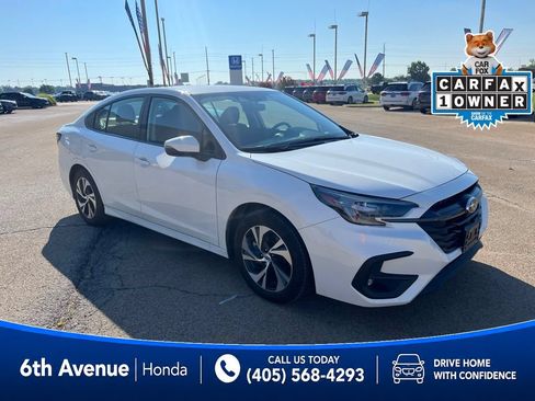 Used 2025 Subaru Legacy Premium AWD/4WD image 3