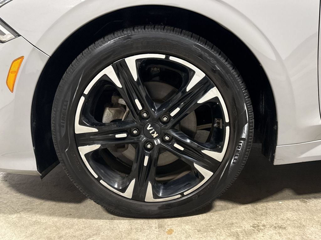 Used 2021 Kia K5 GT-Line FWD image 26
