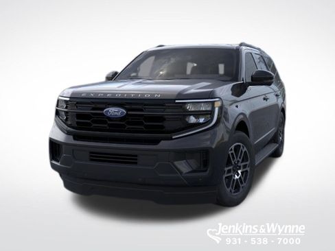 New 2026 Ford Expedition Active RWD image 2