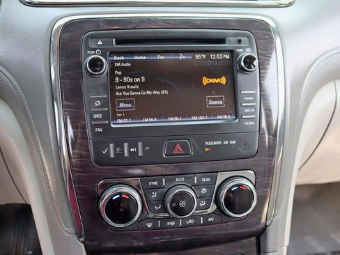 Used 2015 Buick Enclave Leather image 19