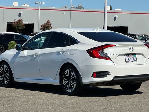Used 2016 Honda Civic EX-T image 7
