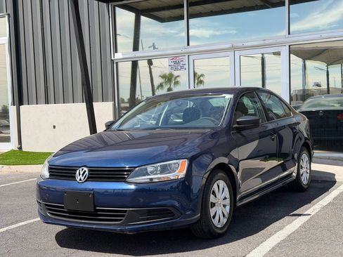 Used 2014 Volkswagen Jetta S FWD image 1