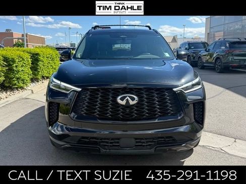Certified 2025 INFINITI QX60 Luxe w/ Black Edition AWD/4WD image 4
