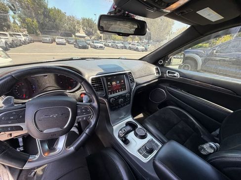 Used 2015 Jeep Grand Cherokee SRT AWD/4WD image 7