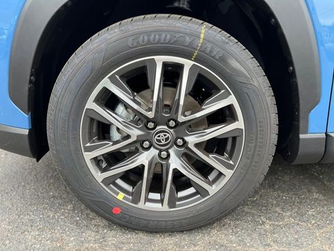 New 2026 Toyota Corolla Cross XLE image 6