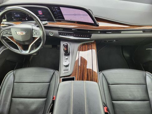 Certified 2021 Cadillac Escalade Premium Luxury RWD image 27