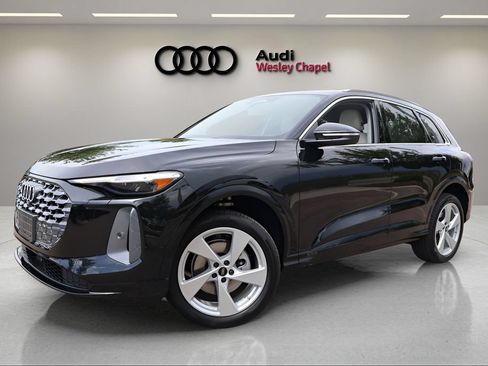 New 2026 Audi Q5 Premium Plus AWD/4WD image 1