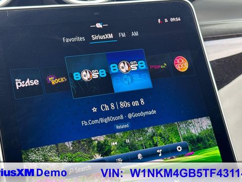 Certified 2026 Mercedes-Benz GLC 300 image 34