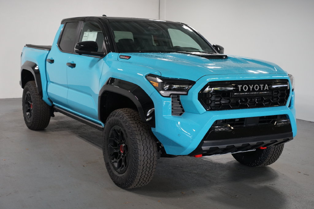New 2026 Toyota Tacoma TRD Pro AWD/4WD image 3