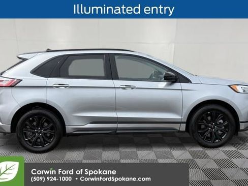 Used 2024 Ford Edge SE w/ Black Appearance Package AWD/4WD image 11