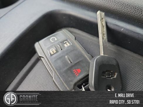 Used 2018 Chevrolet Silverado 1500 LT w/ All Star Edition image 28