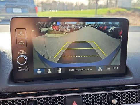 Used 2025 Honda Civic Sport Touring image 24