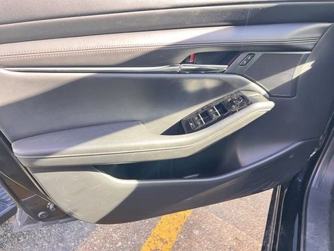 Used 2024 MAZDA MAZDA3 s image 10