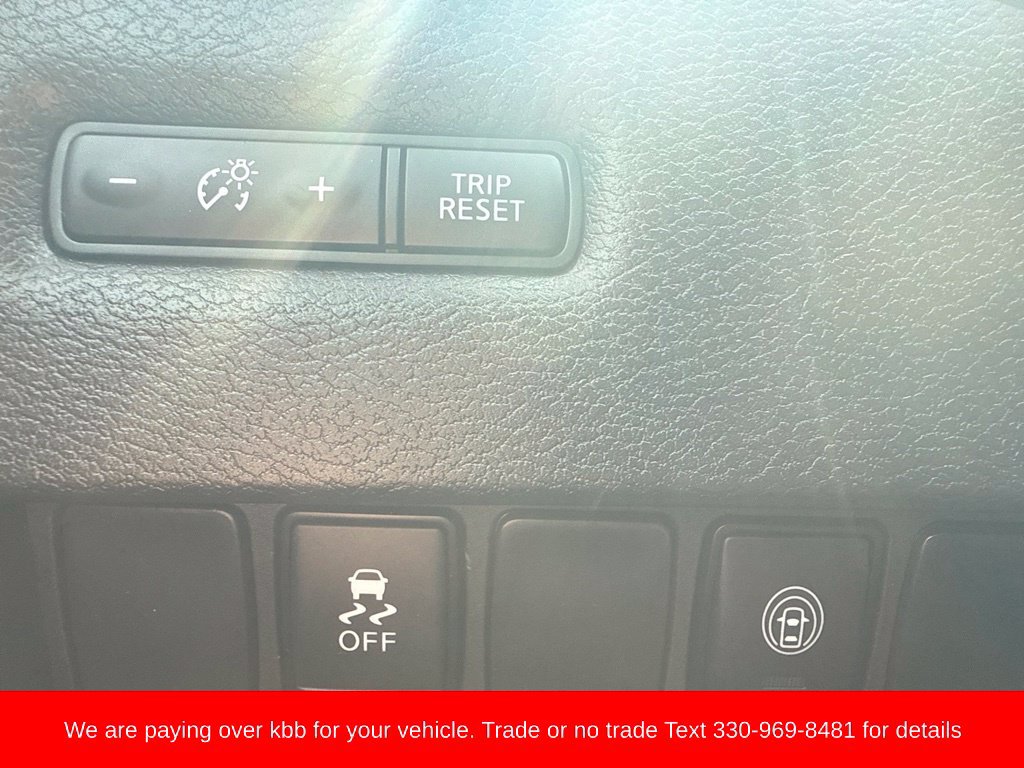 Used 2024 Nissan Murano SV w/ SV Midnight Edition Package AWD/4WD image 17