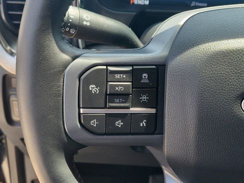 Used 2023 Ford F250 Lariat w/ Lariat Ultimate Package AWD/4WD image 24