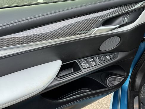 Used 2016 BMW X5 M image 23