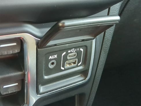 Certified 2021 Jeep Wrangler Unlimited Sport image 35