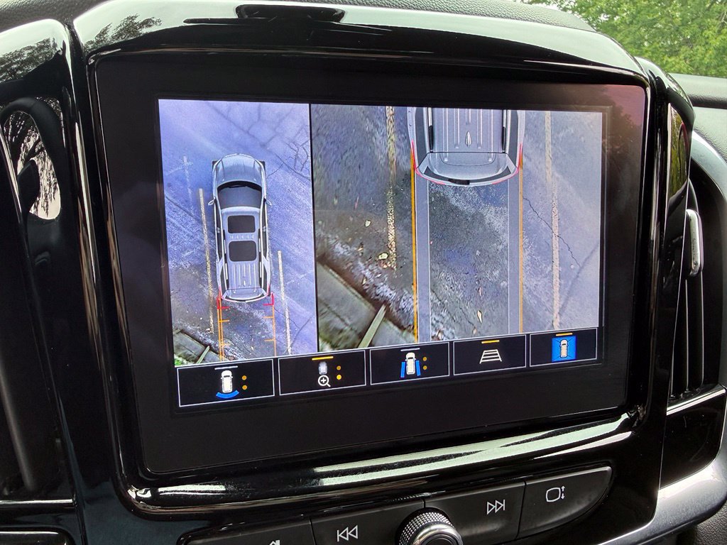 Used 2023 Chevrolet Traverse RS w/ LPO, Floor Liner Package AWD/4WD image 50