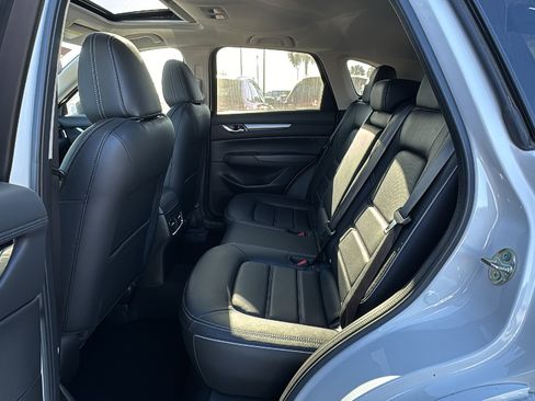 New 2025 MAZDA CX-5 AWD 2.5 S w/ Preferred Package image 16