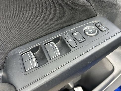 Used 2022 Honda Civic EX image 27