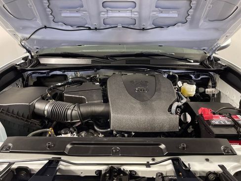 Certified 2023 Toyota Tacoma TRD Sport image 9