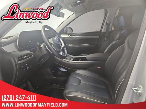 Used 2023 Hyundai Palisade SEL w/ Premium Package FWD image 10