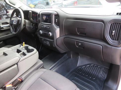 Used 2026 GMC Sierra 1500 Pro w/ Pro Value Package image 11