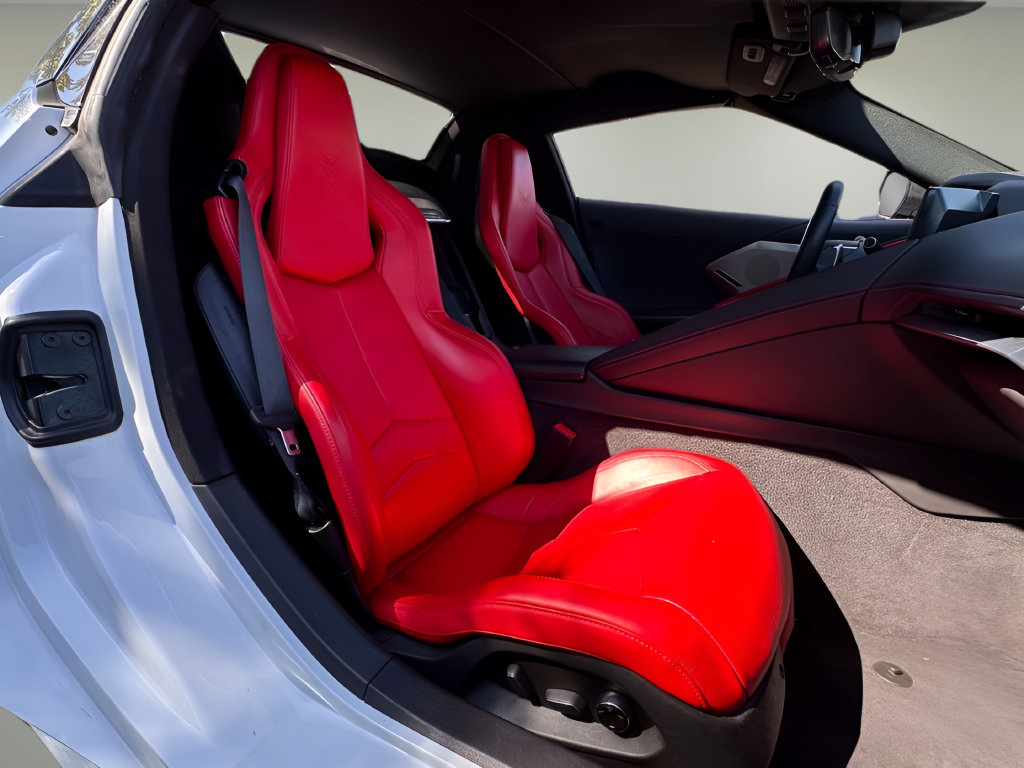 Used 2022 Chevrolet Corvette Stingray Preferred Conv w/ Z51 Performance Package RWD image 25