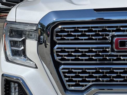 Used 2021 GMC Sierra 1500 Denali w/ Denali Ultimate Package AWD/4WD image 49