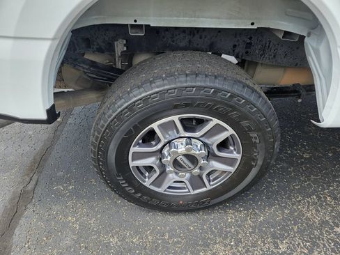 Used 2025 Ford F250 XLT w/ FX4 Off-Road Package AWD/4WD image 11