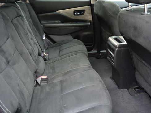 Used 2015 Nissan Murano SV w/ Premium Package FWD image 17