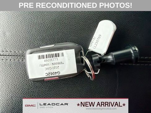 Used 2020 GMC Terrain SLE w/ Driver Convenience Package AWD/4WD image 23