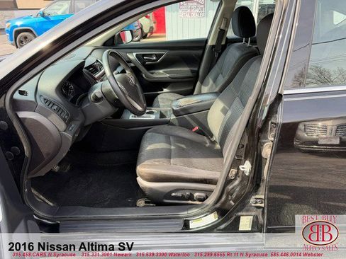 Used 2016 Nissan Altima 2.5 SV FWD image 10