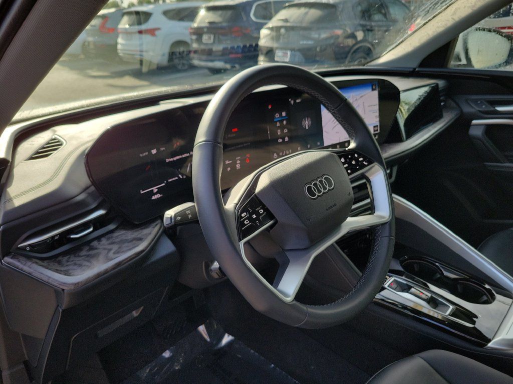 Certified 2025 Audi Q5 Premium w/ Convenience Package AWD/4WD image 7