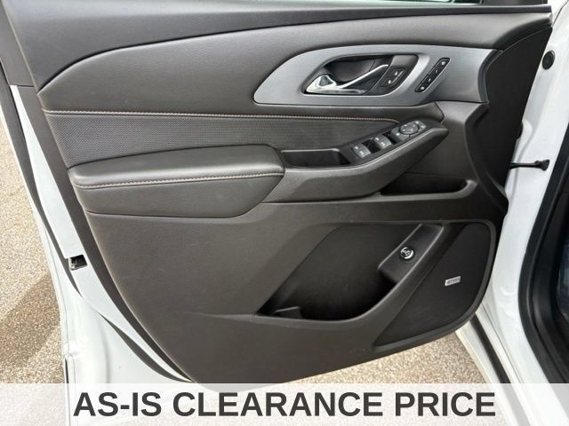 Used 2019 Chevrolet Traverse Premier w/ Driver Confidence II Package FWD image 24