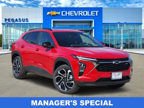 New 2026 Chevrolet Trax RS w/ Sunroof Package FWD image 1