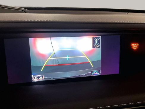 Used 2020 Lexus LS 500 AWD w/ Accessory Package (Z2) image 28