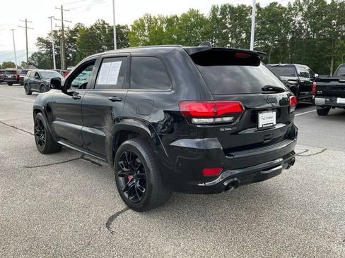 Used 2017 Jeep Grand Cherokee SRT AWD/4WD image 25