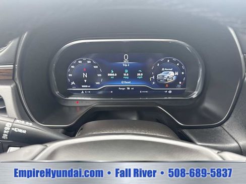 Used 2023 Chevrolet Tahoe Premier w/ Premium Package 2 AWD/4WD image 33