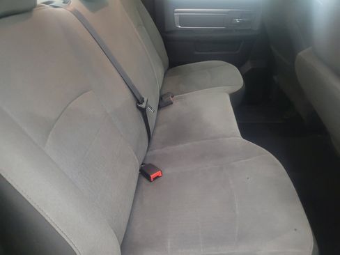 Used 2021 RAM 1500 Classic SLT AWD/4WD image 19