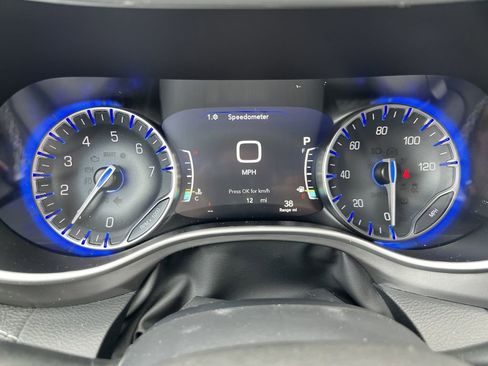 New 2026 Chrysler Pacifica Select image 10