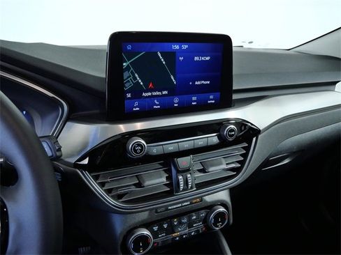 Certified 2022 Ford Escape Titanium w/ Class II Trailer Tow Package image 19