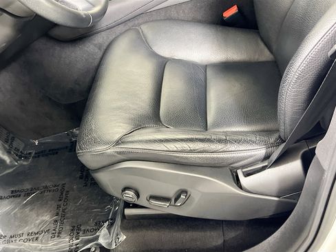 Used 2022 Volvo XC90 T6 Momentum w/ Advanced Package image 17