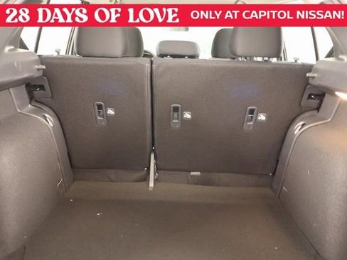 New 2025 Nissan Kicks Play S image 25