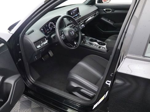 Used 2023 Honda Civic Sport image 14