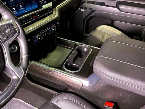 Used 2024 Chevrolet Silverado 3500 LTZ w/ LTZ Plus Package image 19