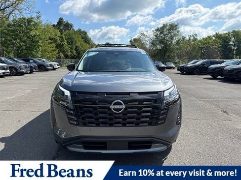 New 2026 Nissan Pathfinder SL w/ Cargo Package AWD/4WD image 2